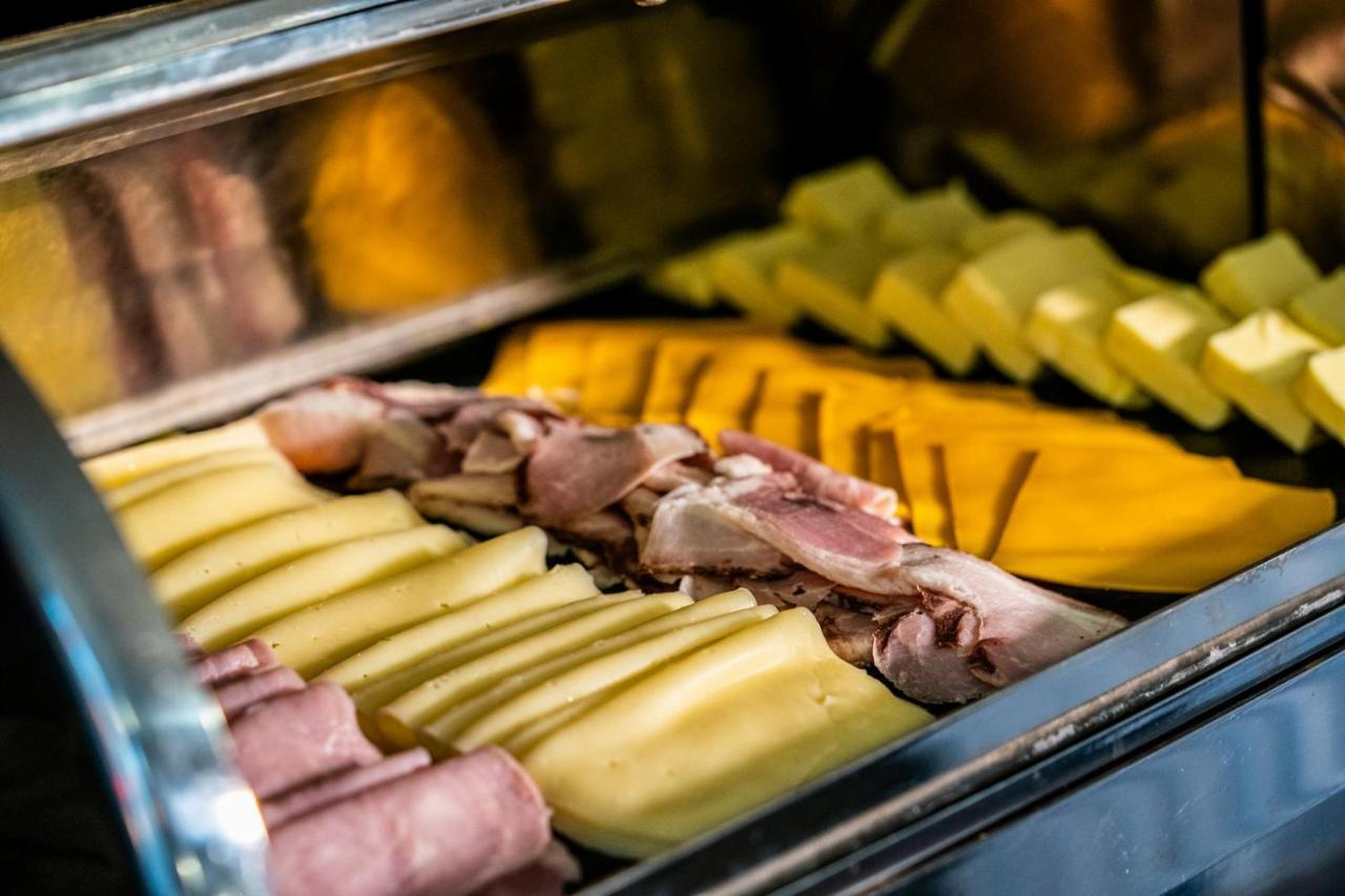 Narodni Dum Podborany酒店 外观 照片